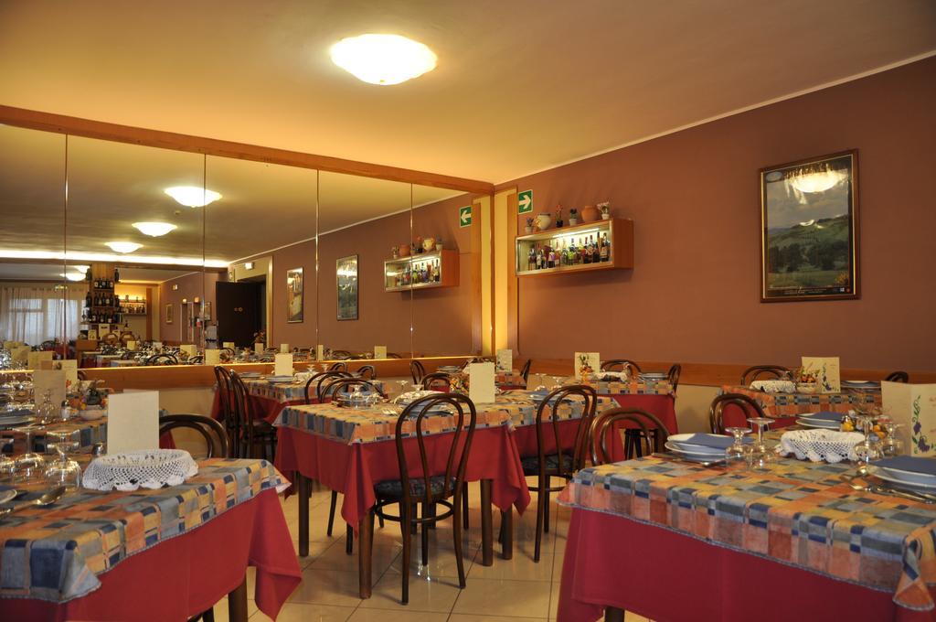 Hotel Firenze 끼안챠노테르메 외부 사진